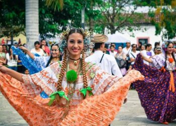 traditional dancing festival in costa rica photo pixabay