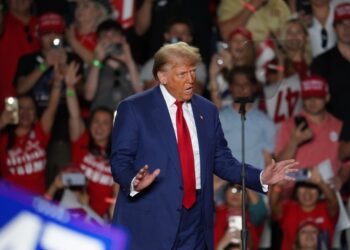 Trump undocumented migrants Arizona speech...