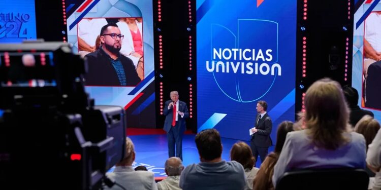 Trump courts Latino voters at Univision town hall, and Harris ventures onto Fox News • Ohio Capital Journal