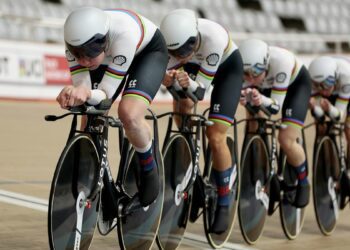 Great Britain Women&#039;s Team Pursuit cycle all in a line at the UCI Track World Championships 2024.