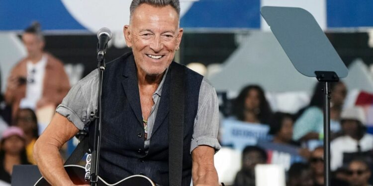 Musician Bruce Springsteen during a campaign event with US Vice President Kamala Harris, not pictured, in Clarkston, Georgia, US, on Thursday, Oct. 24, 2024. Photo Bloomberg
