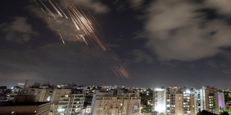 US Warns of 'Severe Consequences' for Iran After Attack on Israel