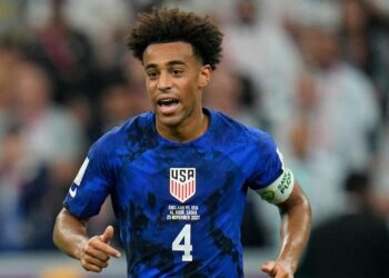 US midfielder Adams makes long-awaited return from injury