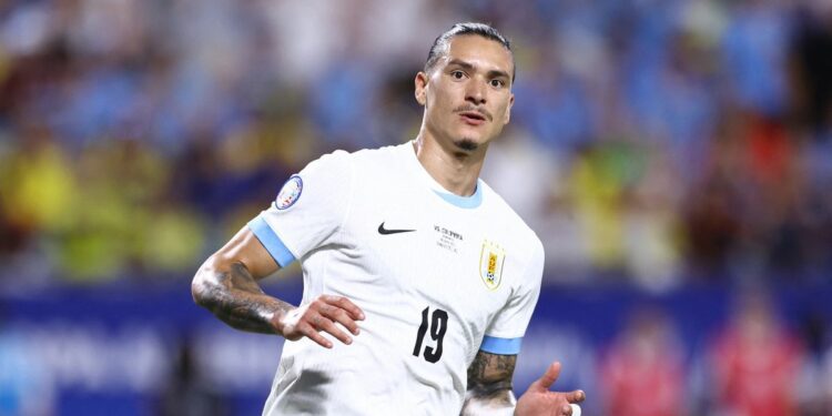 Uruguay revela convocatoria para enfrentar a Perú y Ecuador