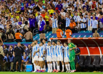 Watch Messi play World Cup qualifying match tonight