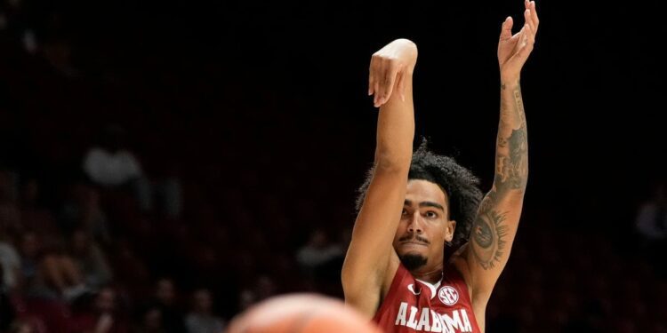 Where is Alabama basketball ranked in USA TODAY Preseason Coaches Poll?