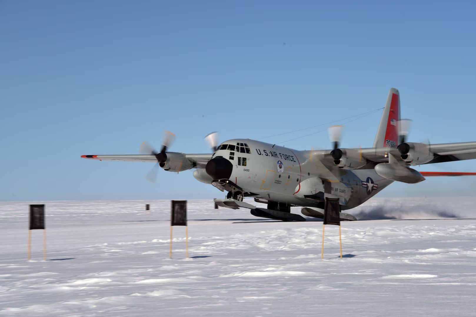 LC-130 with skis