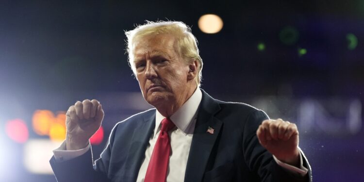 Will America ever admit to being conned by Trump?