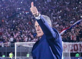 sacó del pozo a Paraguay y se metió en zona de clasificación