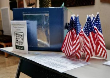 New American citizens prepare to vote in Colorado general election