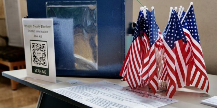 New American citizens prepare to vote in Colorado general election