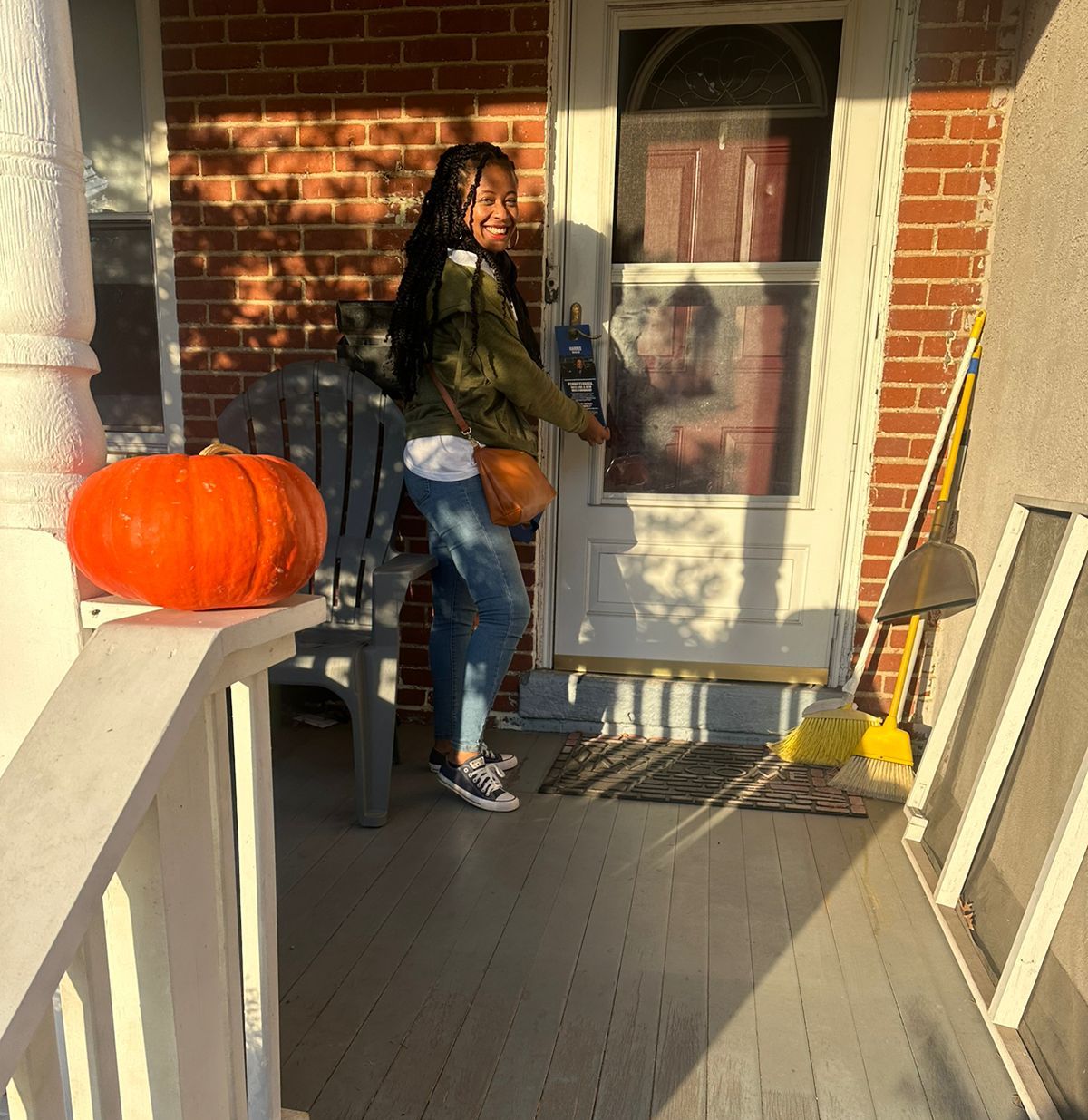 Natty Pallud distribuant des tracts en Pennsylvanie