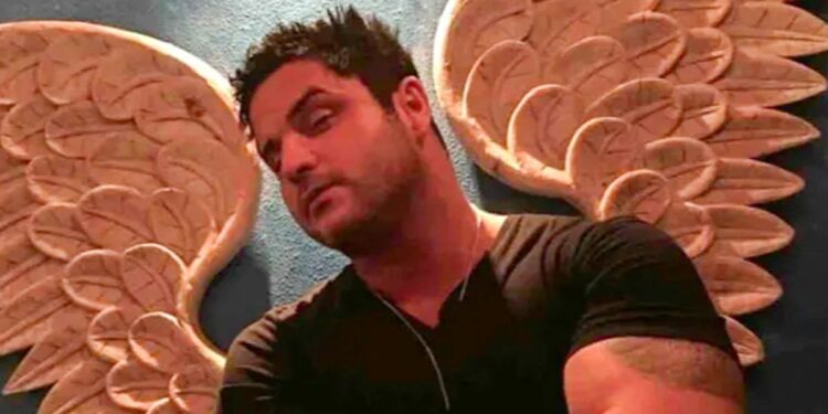 Man, 48, drowns trying to rescue 10-year-old from water while on vacation in Bermuda