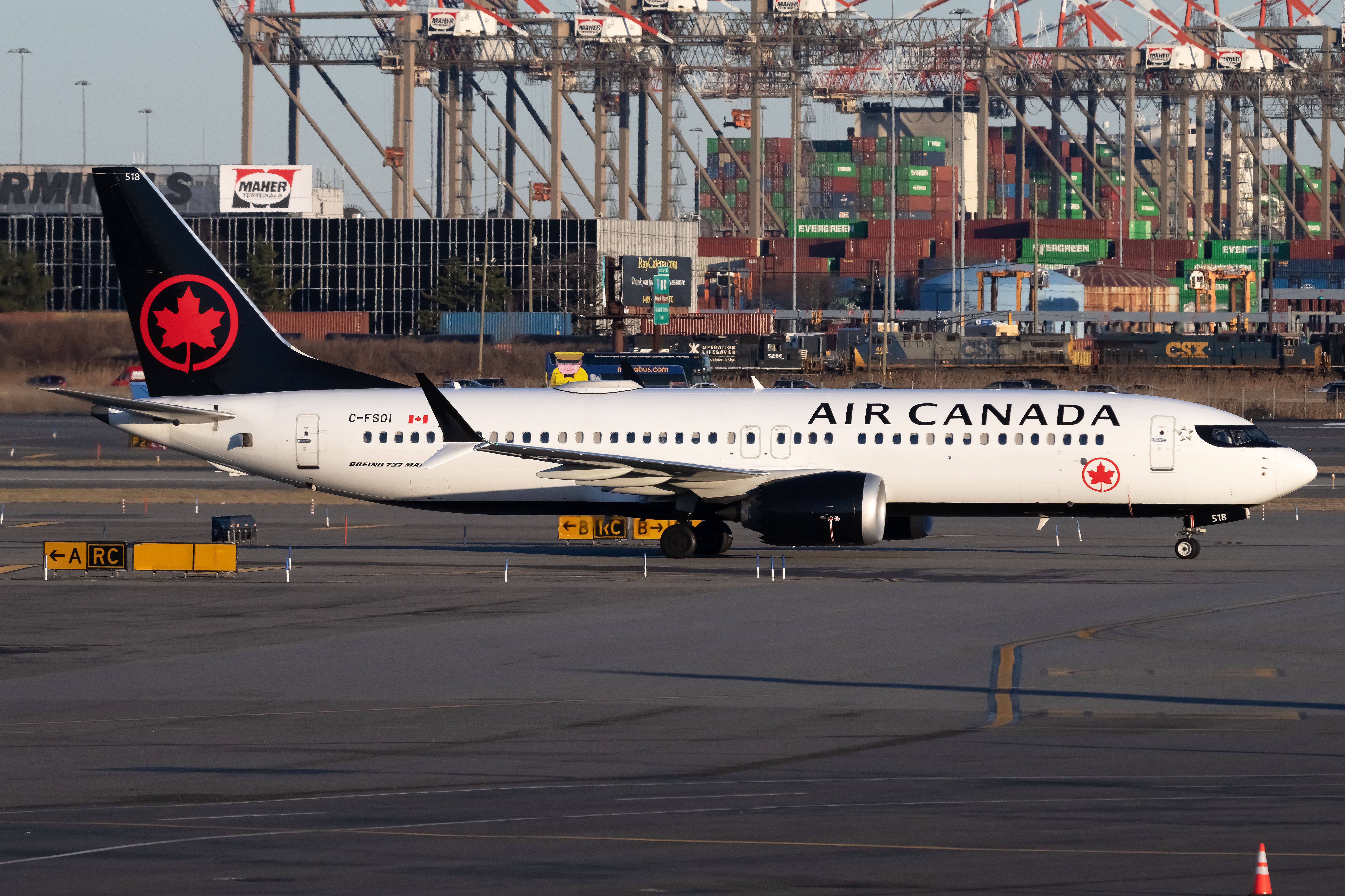 Air Canada B737 MAX8