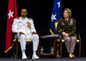 First woman to head Southcom steps down, passes baton to first African-American commander