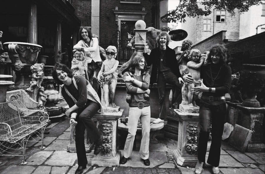 Early Yes with a few stoned fans in London in 1969: (l-r) JonAnderson, Peter Banks, TonyKaye, Bill Bruford, Chris Squire.