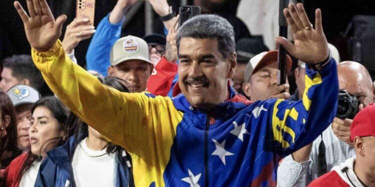 In seeking to forge new relations, Venezuela's Maduro congratulates Trump on election win