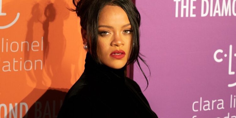 Rihanna Claps Back at Critics Who Joked About Her Voting in U.S. Election as a Non-Citizen