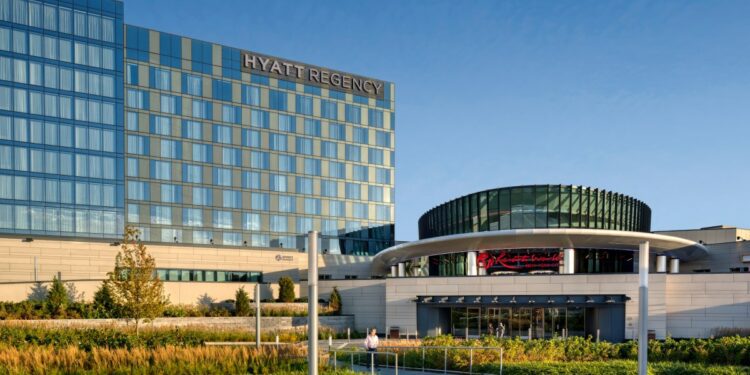 Resorts World Casino marks ‘lucky 13th’ anniversary, celebrates community impact and future plans in Queens – QNS