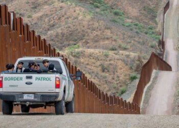 Divided Arizona contends with Trump's sweeping border plan