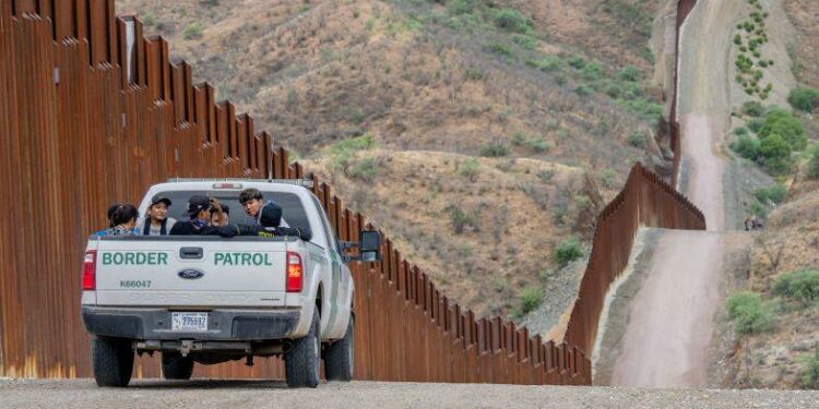 Divided Arizona contends with Trump's sweeping border plan