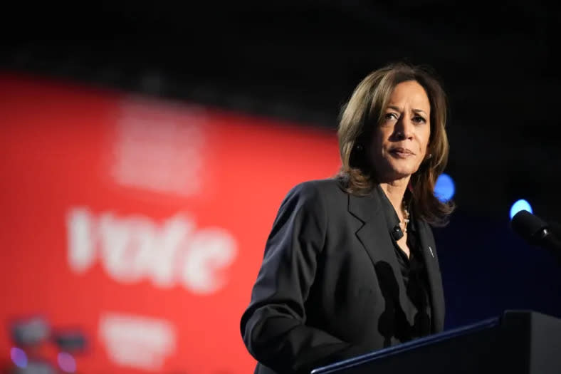 Kamala Harris Campaigns Across Wisconsin In Final Days Of Campaign