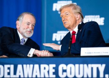 Trump nominates Mike Huckabee for US ambassador to Israel