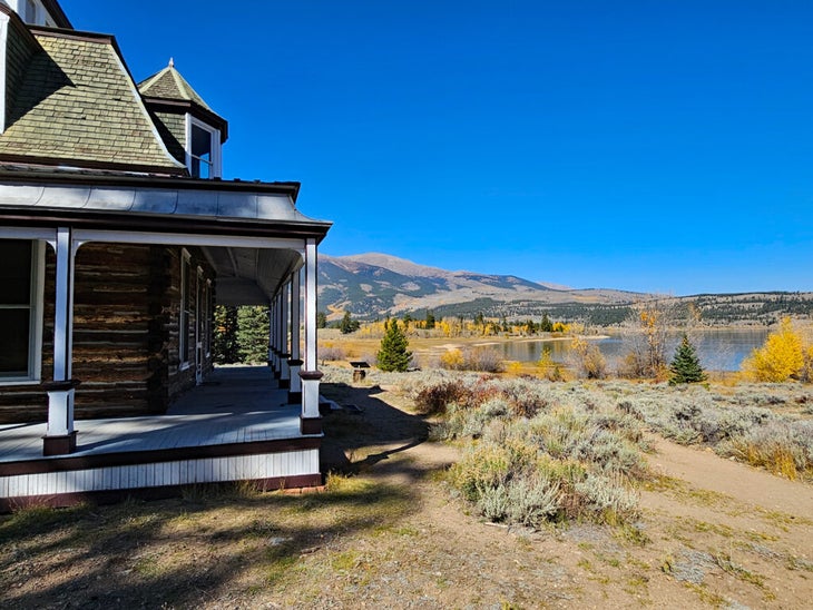 High alpine cabin near lake in Colorado