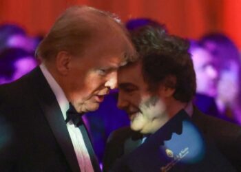 Argentina stokes concerns it could quit Paris climate accord