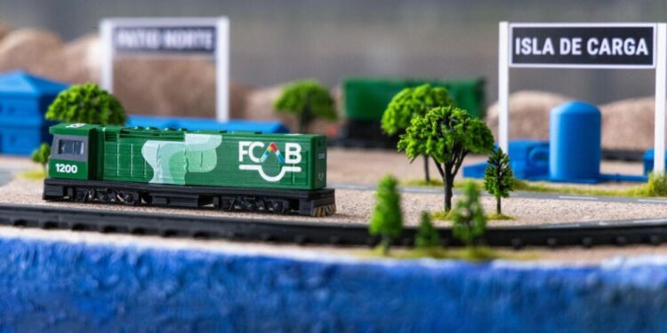 La chilena Ferrocarril de Antofagasta a Bolivia presenta la primera locomotora a hidrógeno de Sudamérica – pv magazine Latin America