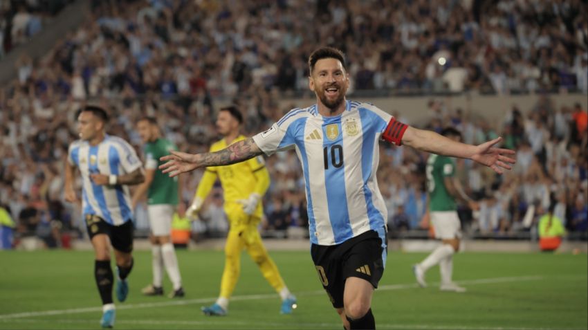 Brilló el 10: Messi anotó un triplete y dio dos asistencias en la goleada 6-0 sobre Bolivia.