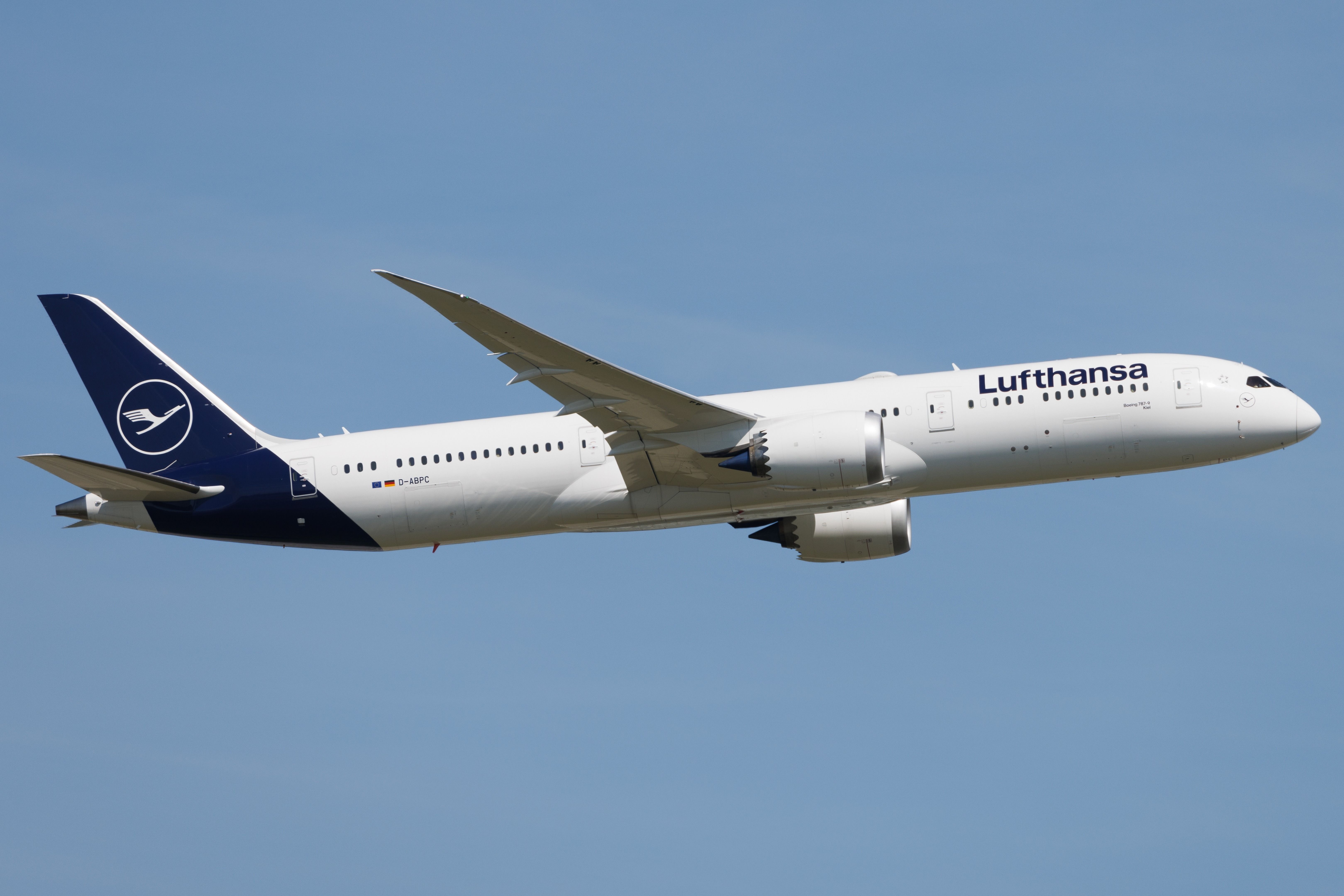 Lufthansa Boeing 787-9