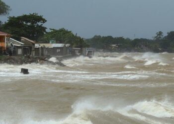 Tropical Depression heads to Mexico after battering Central America