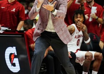 Alabama basketball 2025 recruiting class signs three 4-stars, ranked No. 6 in the nation