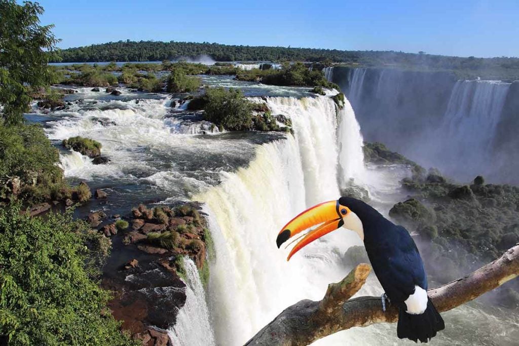 Natural landmarks Brazil Iguacu Falls