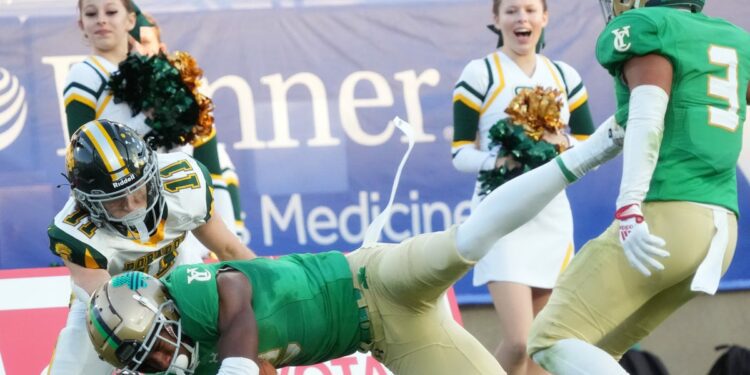 Breaking down 4A Arizona HS football semifinals: Who wins?