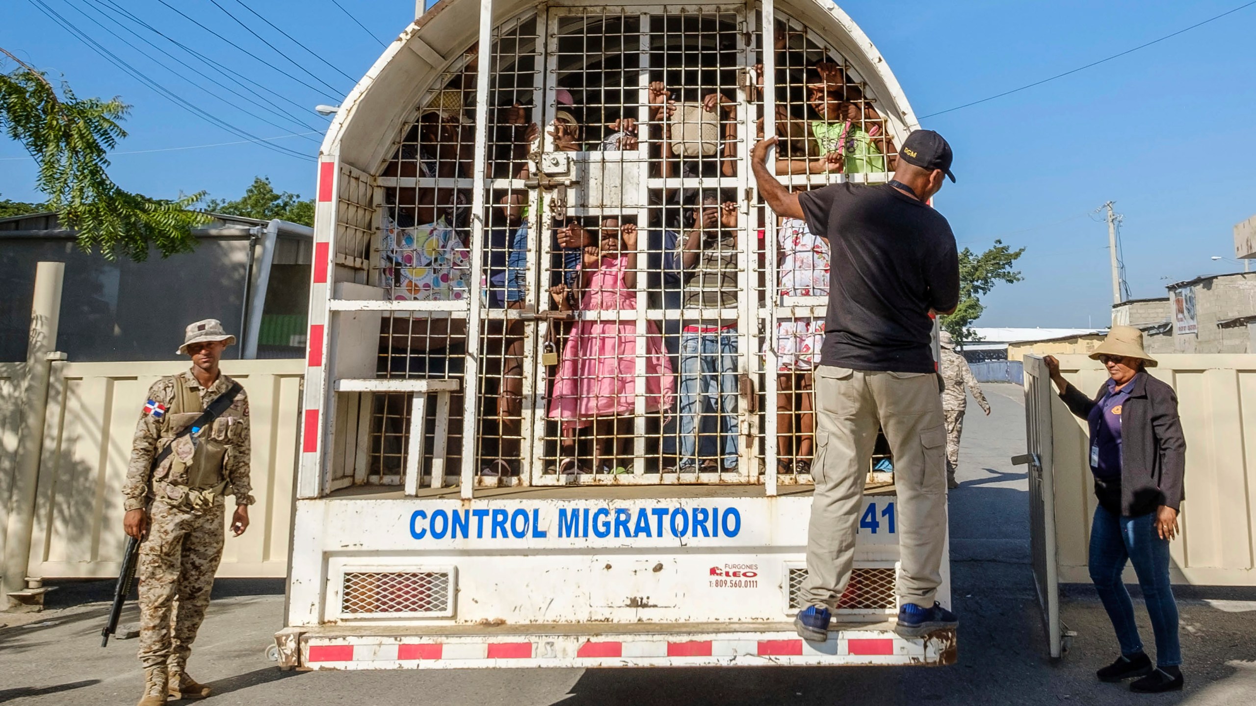 Dominican Republic has partially reopened its border with Haiti. But a diplomatic crisis persists | FOX40