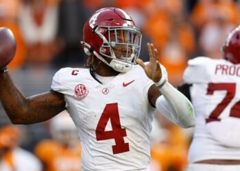 Alabama vs. LSU live updates: Latest score, predictions and news from today’s college football game