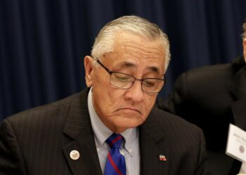 Alberto Gutier, who worked for decades in Arizona politics, dies