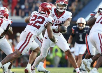 Arkansas football vs Texas: Scouting report, prediction