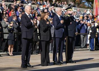 Biden, Harris honor US veterans | The Arkansas Democrat-Gazette
