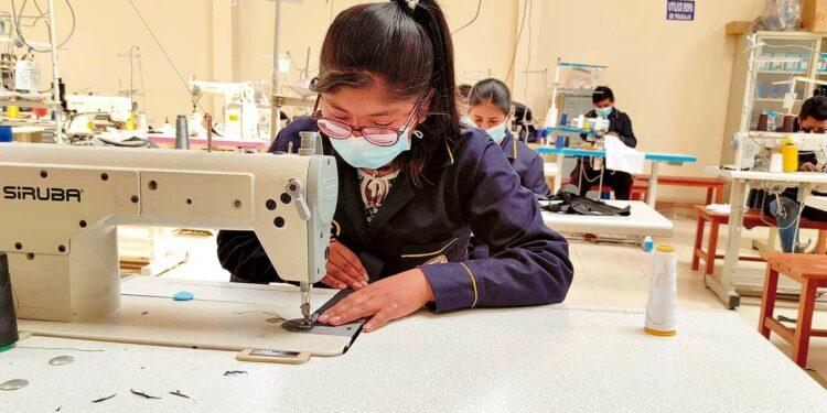 Bolivia está entre los países que son menos productivos en América Latina