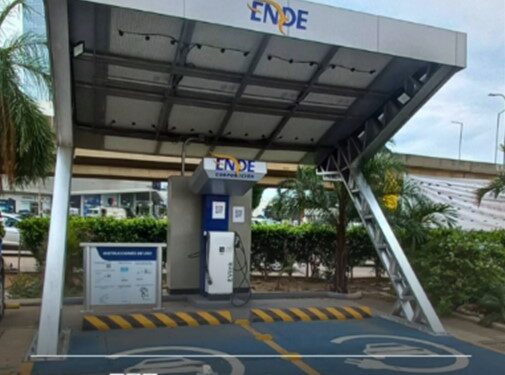 Bolivia is betting on electromobility with a network of more than 10 electric charging stations in operation