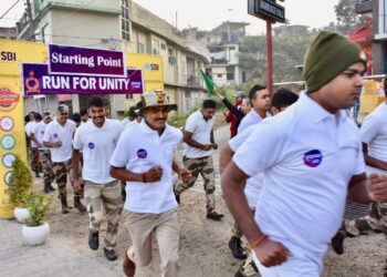 CISF conducts ‘Run for Unity’ to honour Sardar Patel on birth anniv