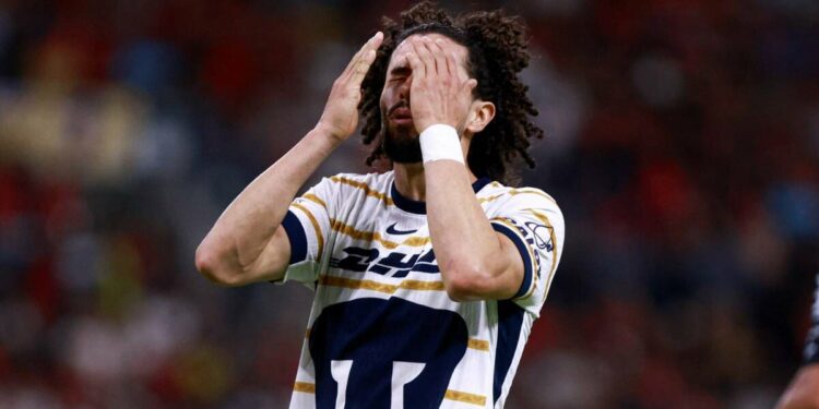 Chino Huerta correría peligro ante la afición hondureña por menospreciar a su Selección