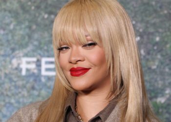 Clap Back Queen Rihanna Takes Down Trump-Supporting Trolls Who Criticized Her Voting Video: “Stick To Your Discounted Crotch. We Out Here Fighting For Its Rights!”