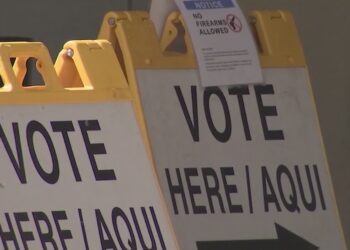 Court orders Arizona to release list of voters affected by registration glitch; Sec. of State plans appeal