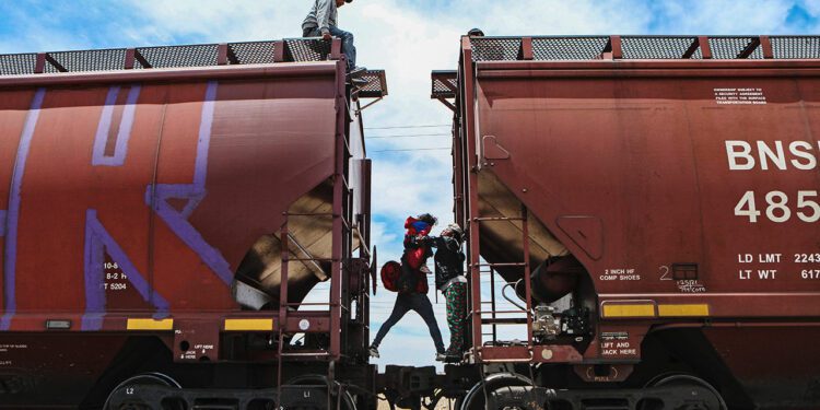 Donald Trump is poised to smash Mexico with tariffs