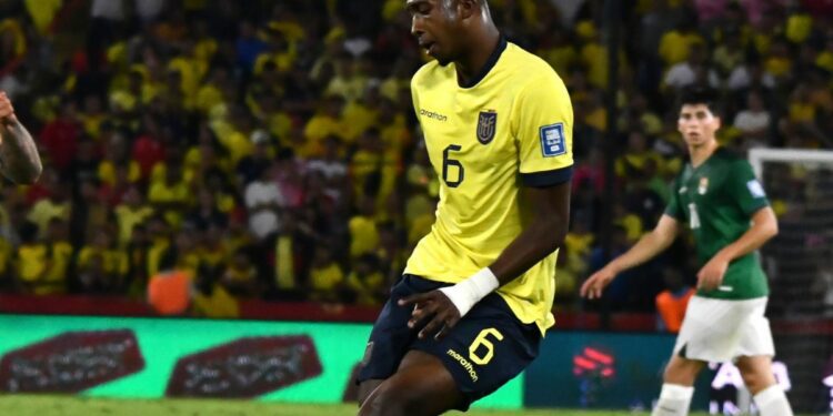 Willian Pacho en la victoria de Ecuador sobre Bolivia por las eliminatorias 2026.