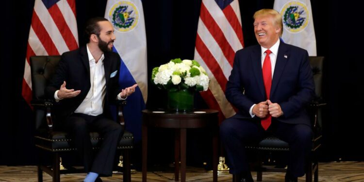 El Salvador plots new bond, says IMF deal is near